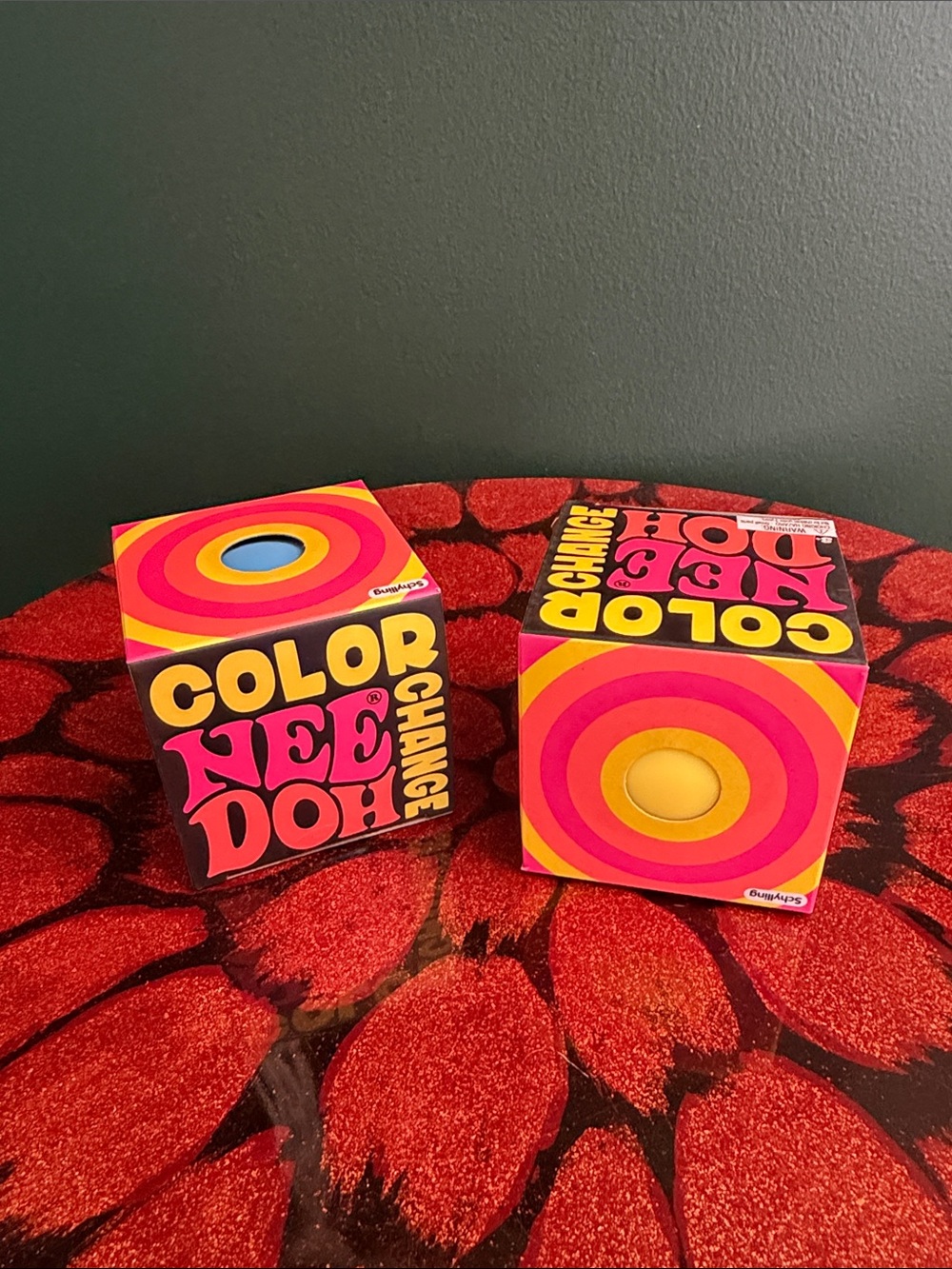 Needoh Bundle - 2 Color Change Groovy Globs (blue & yellow)